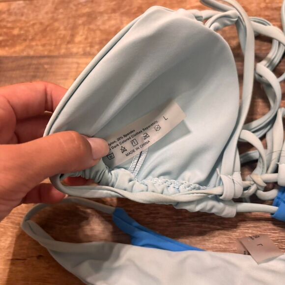 SHEIN Women's Vacation Blue Two Toned Tie Strappy String Beach Large Bikini Set - Picture 3 of 3